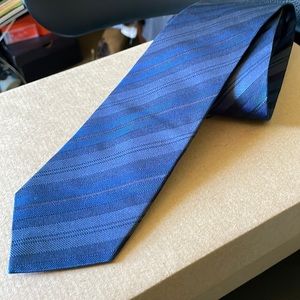 Banana Republic Men’s Tie